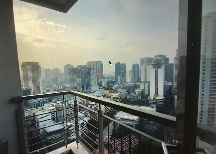 Apartment Cozy Place With View At Greenbelt Makati *