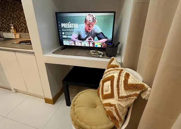 Cozy Place With View At Greenbelt Makati Apartment *
